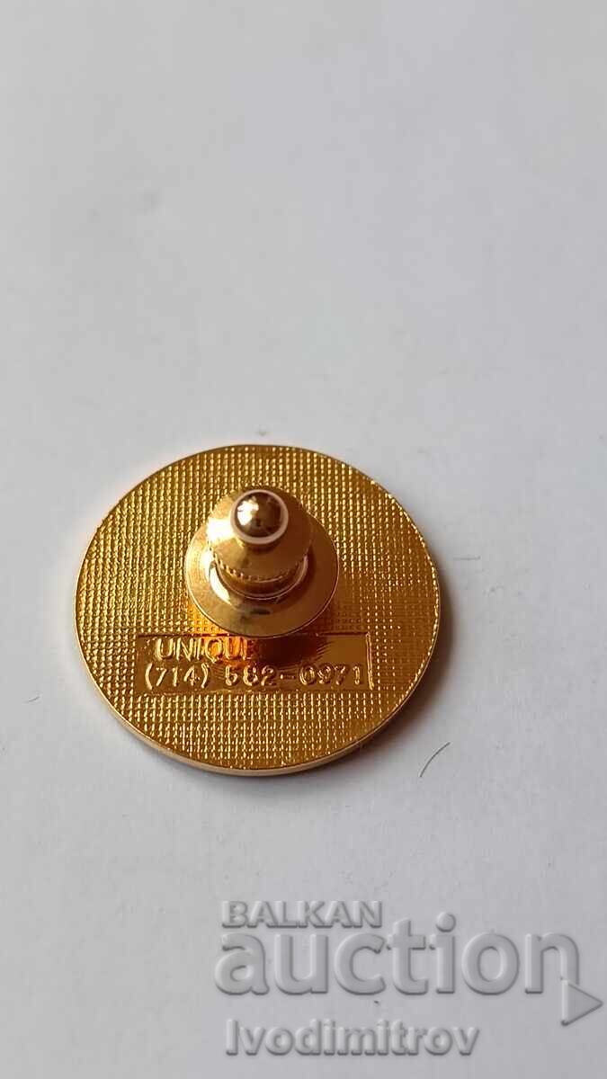 Значка Hueneme School Disrict Smartschool с цена 4.45 лв. | € 2.28