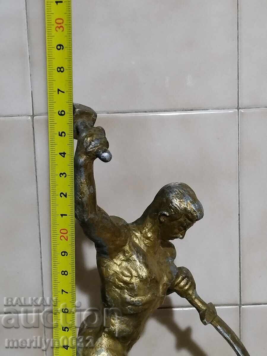 Auction  Soc. statuette figure figurine plastic sculpture NRB