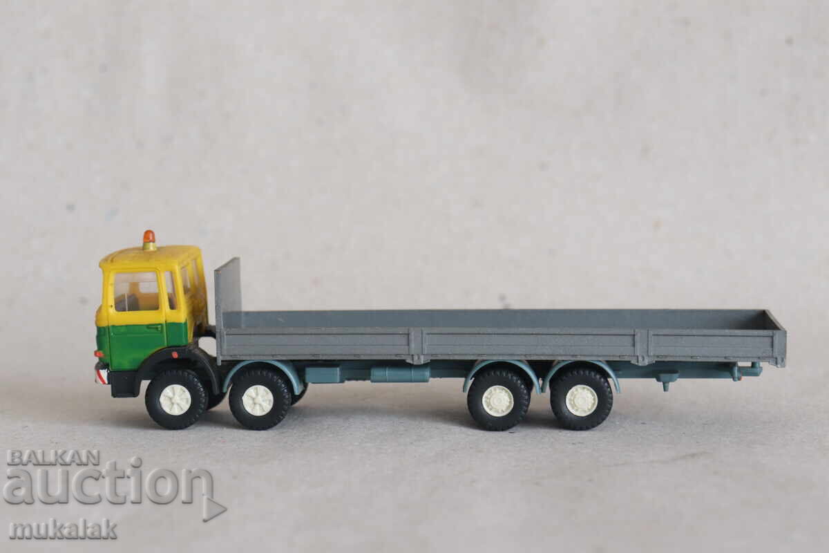 RMM/ROSKOPF 1:87 H0 MAN TIR TRUCK MODEL TRACTOR with price 15.00 BGN | € 7.67 RMM/ROSKOPF 1:87 H0 MAN TIR TRUCK MODEL TRACTOR with price 15.00 BGN | € 7.67