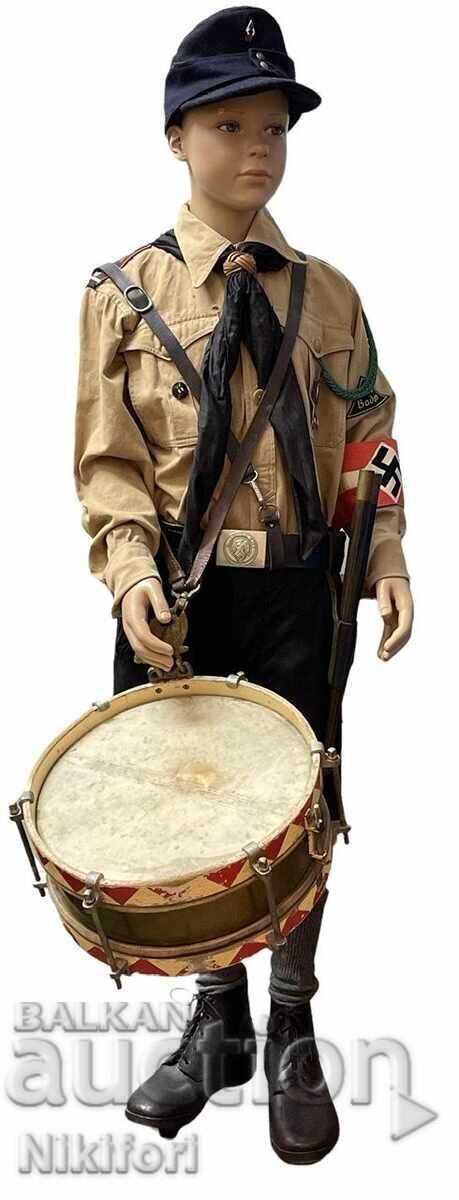 Νεολαία Μπράννικ Χίτλερ που βαδίζει τύμπανο - 6 Νεολαία Μπράννικ Χίτλερ που βαδίζει τύμπανο - 6