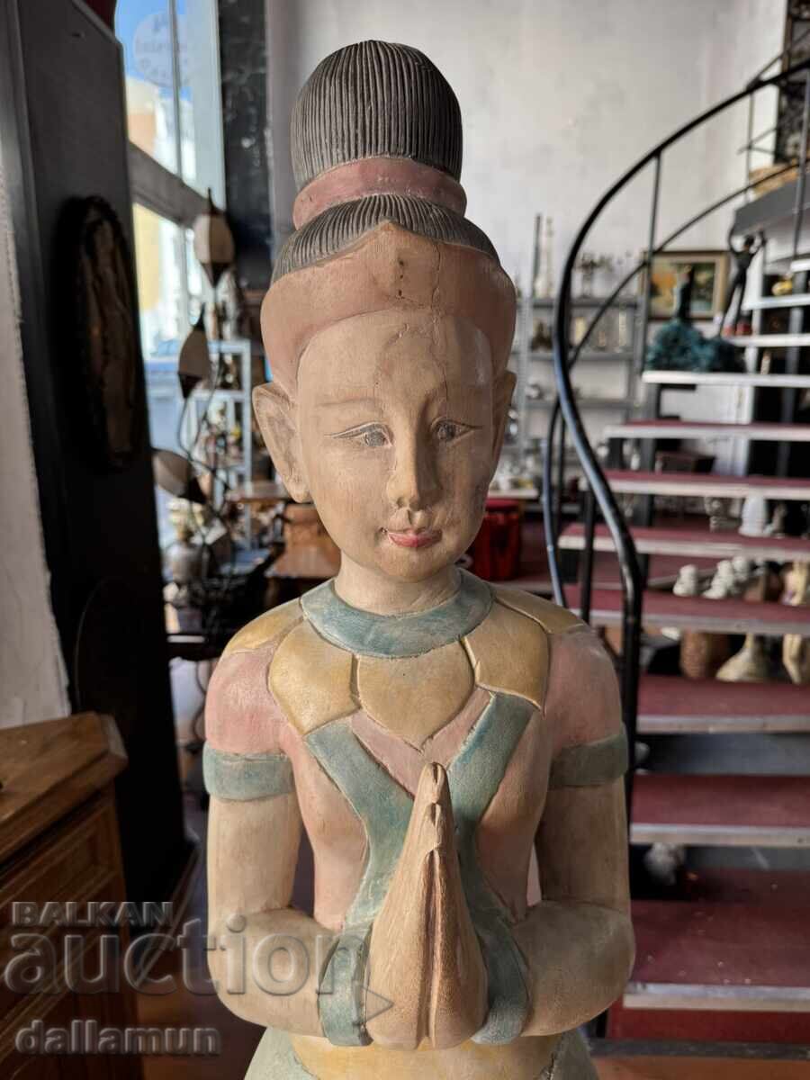 Thai woman figurine with price 360.00 BGN | € 184.07 Thai woman figurine with price 360.00 BGN | € 184.07