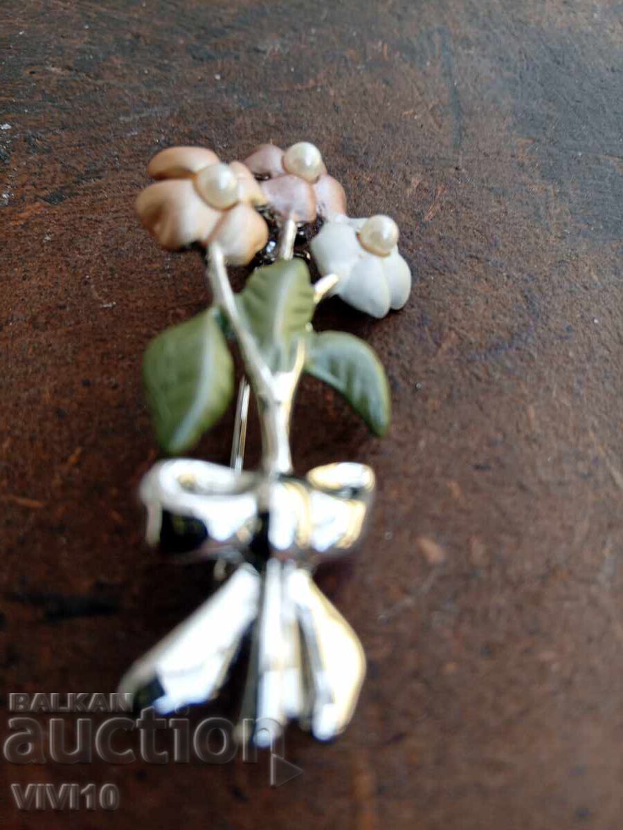 Antique Enamel Brooch Antique Enamel Brooch