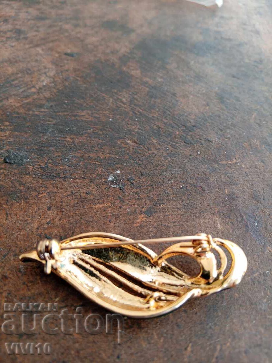 Auction  Antique Enamel Brooch