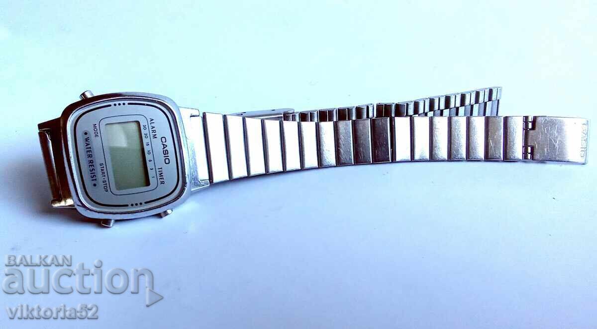 Delivery of Old clock Delivery of Old clock