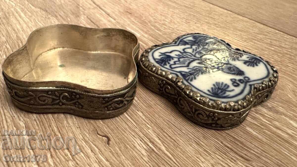 Antique Chinese Silver-Plated Pill Box with price 47.00 BGN | € 24.03