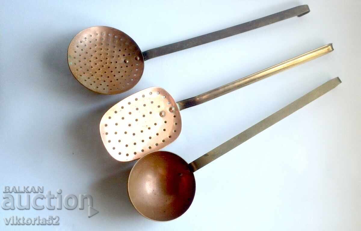 Vintage set of French copper kitchen utensils with price € 55.00 | 107.57 BGN Vintage set of French copper kitchen utensils with price € 55.00 | 107.57 BGN