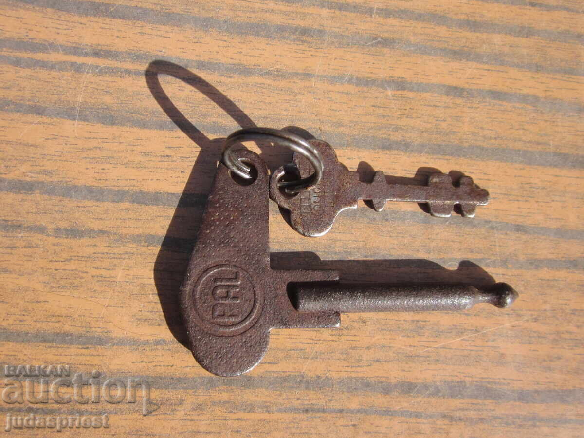 Retro Key Set Key for Czech Motorcycle Jawa CZ - 5 Retro Key Set Key for Czech Motorcycle Jawa CZ - 5