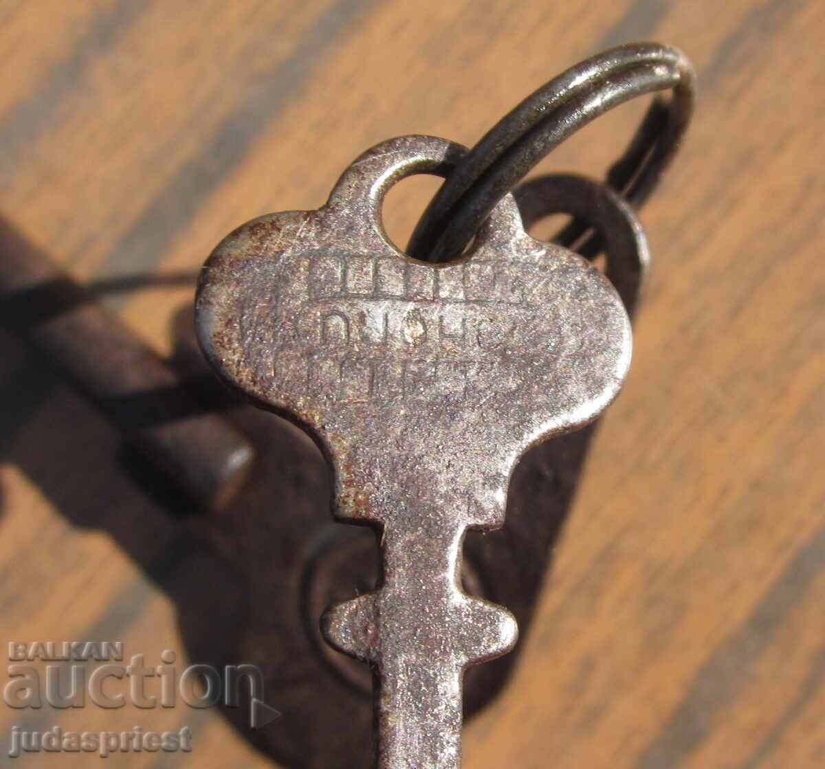 Retro Key Set Key for Czech Motorcycle Jawa CZ - 6 Retro Key Set Key for Czech Motorcycle Jawa CZ - 6