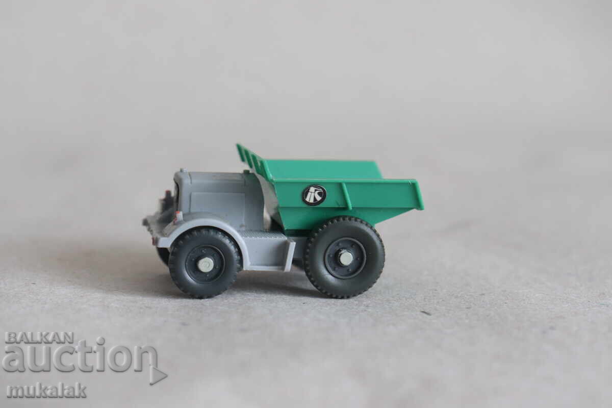 WIKING 1:87 H0 TRACTOR EXCAVATOR DUMP TRUCK TRUCK MODEL with price 10.00 BGN | € 5.11