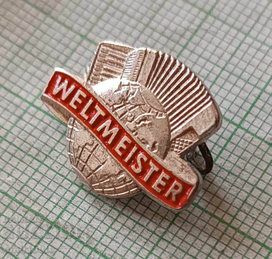 Auction Weltmeister Accordion - Badge Auction Weltmeister Accordion - Badge