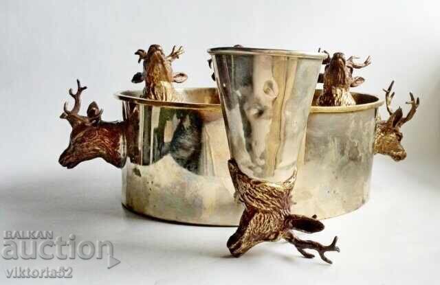 Antique set of glasses with deer head and bowl made of Bronze-Brass for KH - 7 Antique set of glasses with deer head and bowl made of Bronze-Brass for KH - 7