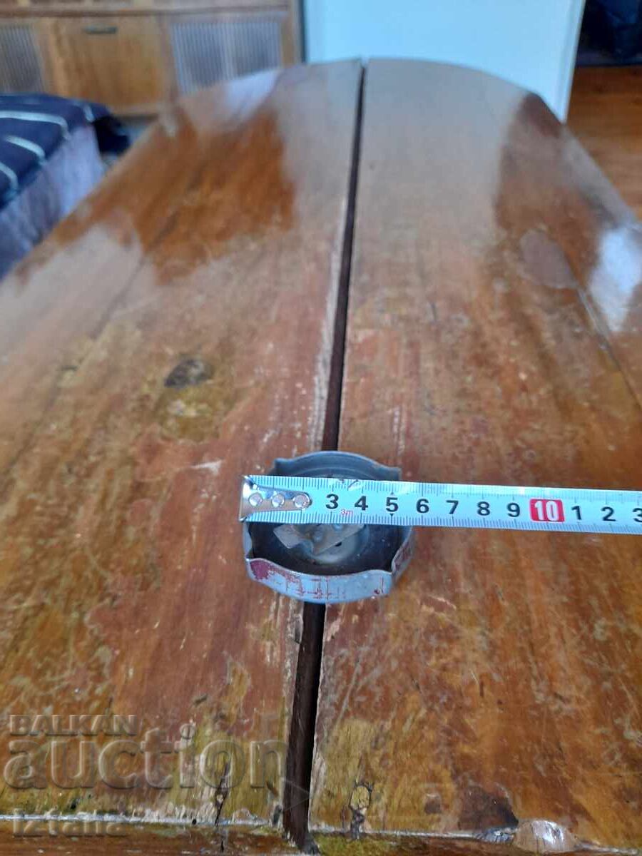 Доставка на Капачка за радиатор Доставка на Капачка за радиатор