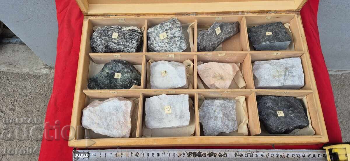 ΣΥΛΛΟΓΗ ΜΕΤΑΜΟΡΦΙΚΩΝ ΠΕΤΡΩΜΑΤΩΝ ΣΥΛΛΟΓΗ ΜΕΤΑΜΟΡΦΙΚΩΝ ΠΕΤΡΩΜΑΤΩΝ