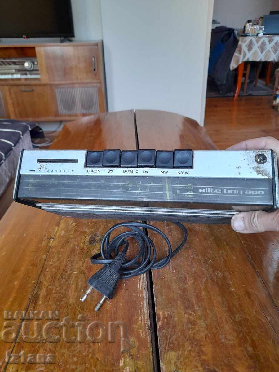 Old radio, Grundig radio receiver - 5 Old radio, Grundig radio receiver - 5