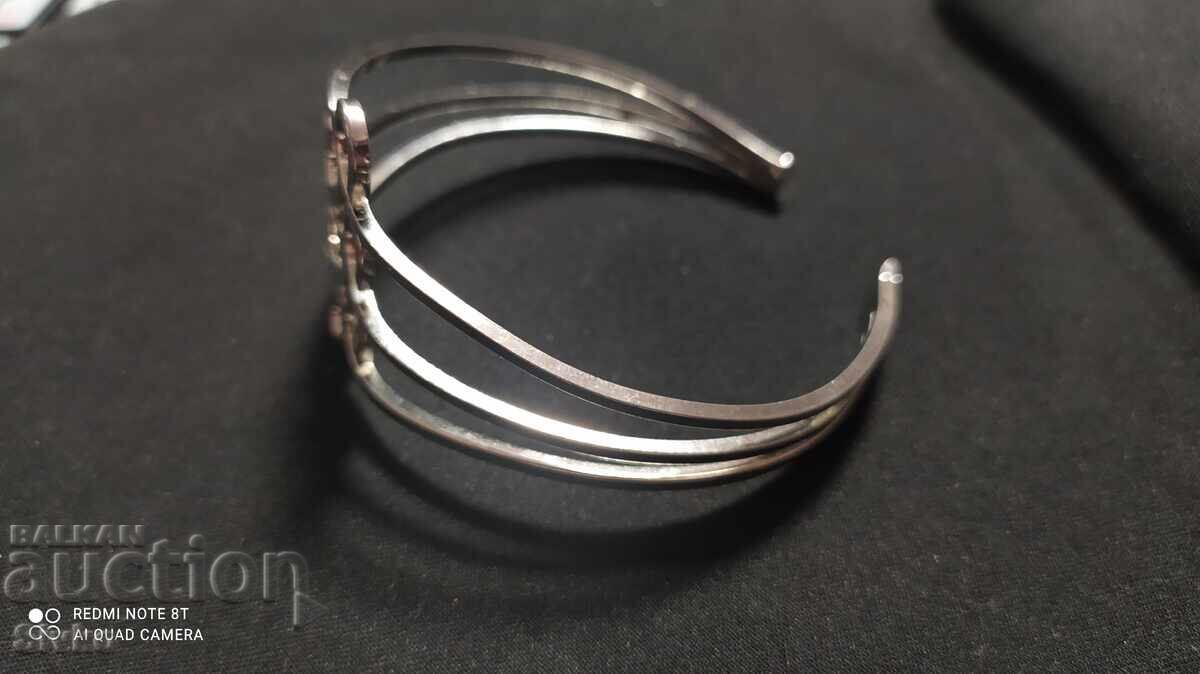 Metal Hryvnia with price 2.99 BGN | € 1.53