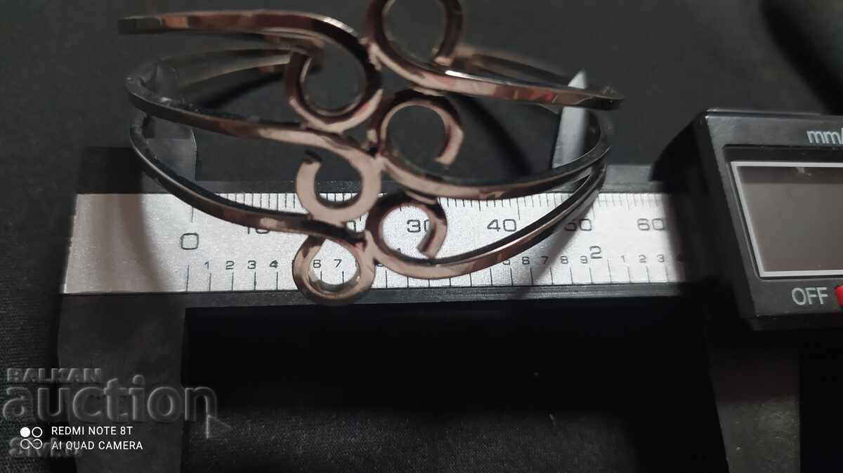 Auction  Metal Hryvnia