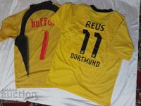 Football, T-shirts 2 pieces, size M