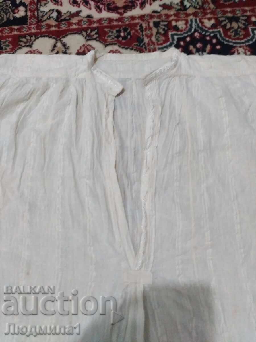 AUTHENTIC OLD MEN'S SHIRT with price 40.00 BGN | € 20.45