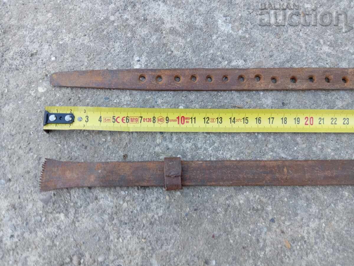 Old wrought yardstick, wrought iron, cloth yardstick, measure with price 21.00 BGN | € 10.74 Old wrought yardstick, wrought iron, cloth yardstick, measure with price 21.00 BGN | € 10.74