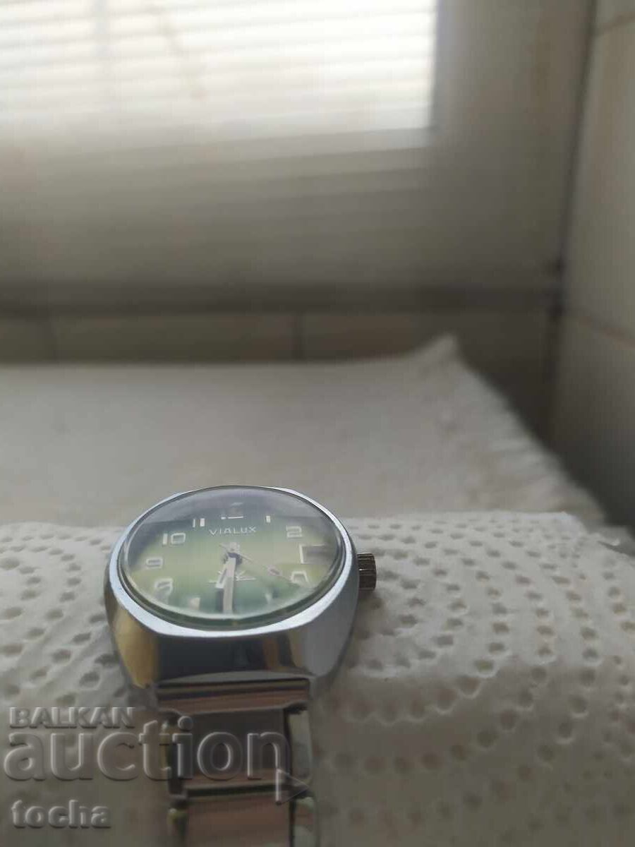 Auction Vialux, Swiss, Exceptionally well-preserved, working Auction Vialux, Swiss, Exceptionally well-preserved, working