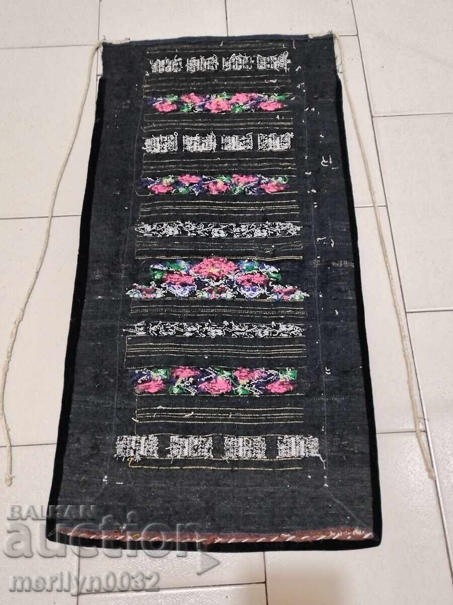 Broderie vechi șorț beteală, costum, pânză - 7 Broderie vechi șorț beteală, costum, pânză - 7