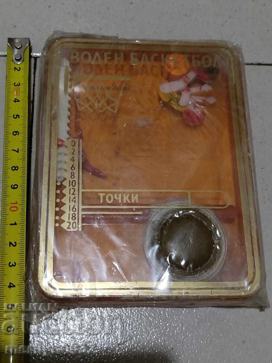 Delivery of Children's GAME Water Basketball 80s NRB