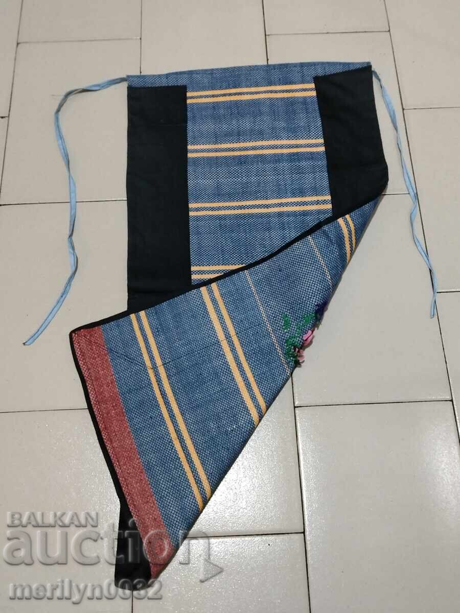 Δημοπρασία Παλιά ποδιά κέντημα πούλιες, φορεσιά, ύφασμα