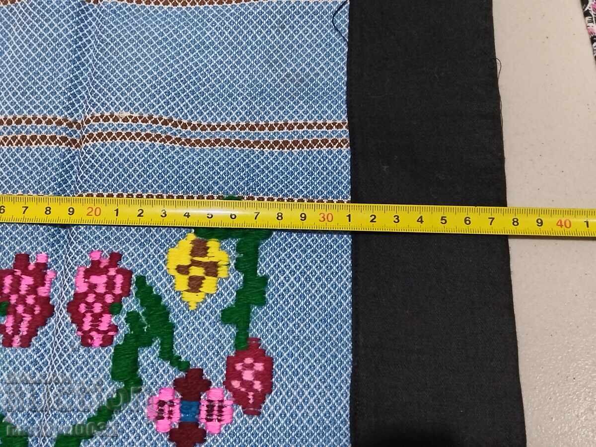 Livrarea Broderie vechi șorț beteală, costum, pânză Livrarea Broderie vechi șorț beteală, costum, pânză