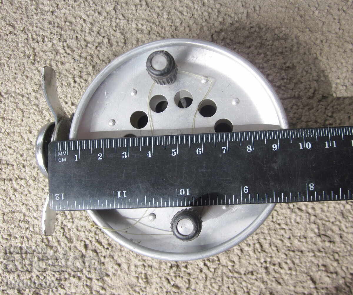 Russian Soviet fishing reel for spinning fishing - 6