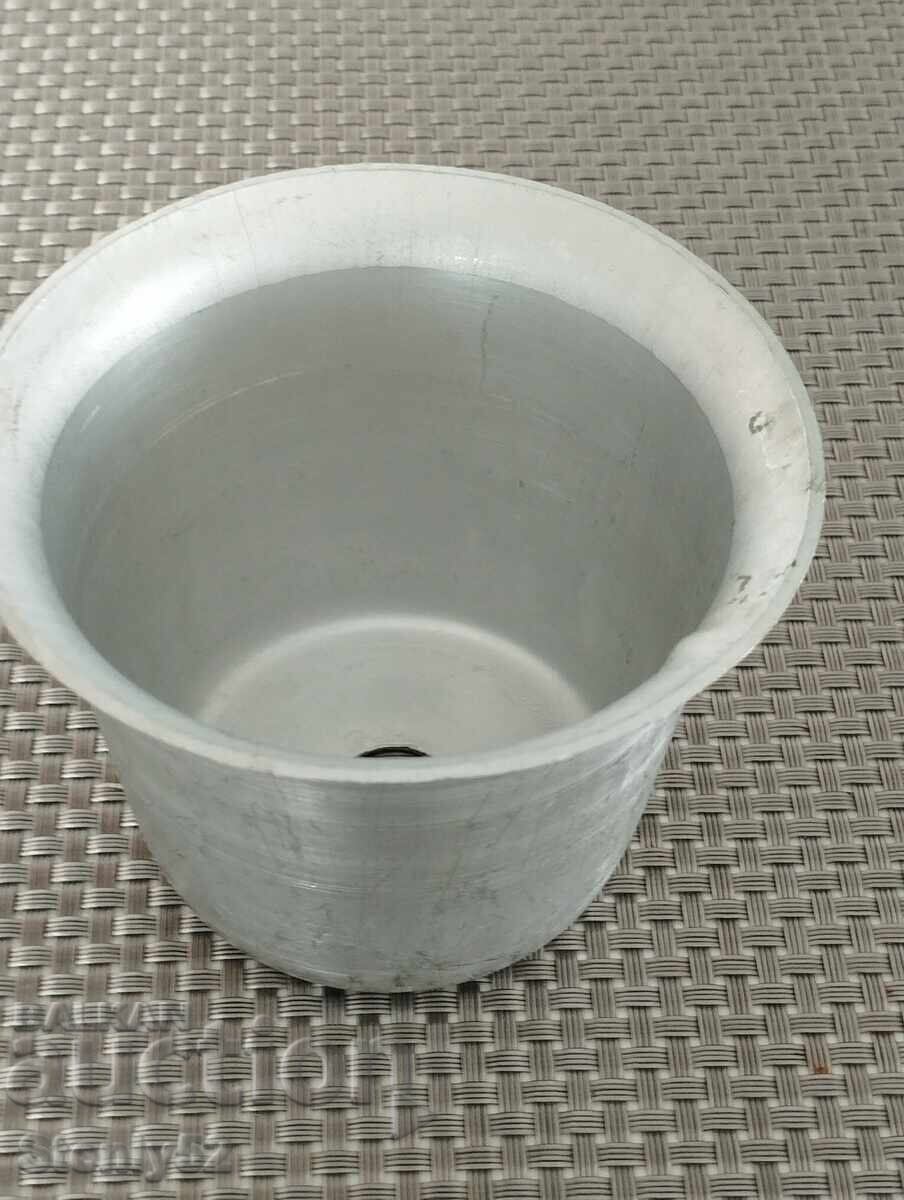 Aluminum mold for shaping cake, bread with price 10.00 BGN | € 5.11 Aluminum mold for shaping cake, bread with price 10.00 BGN | € 5.11