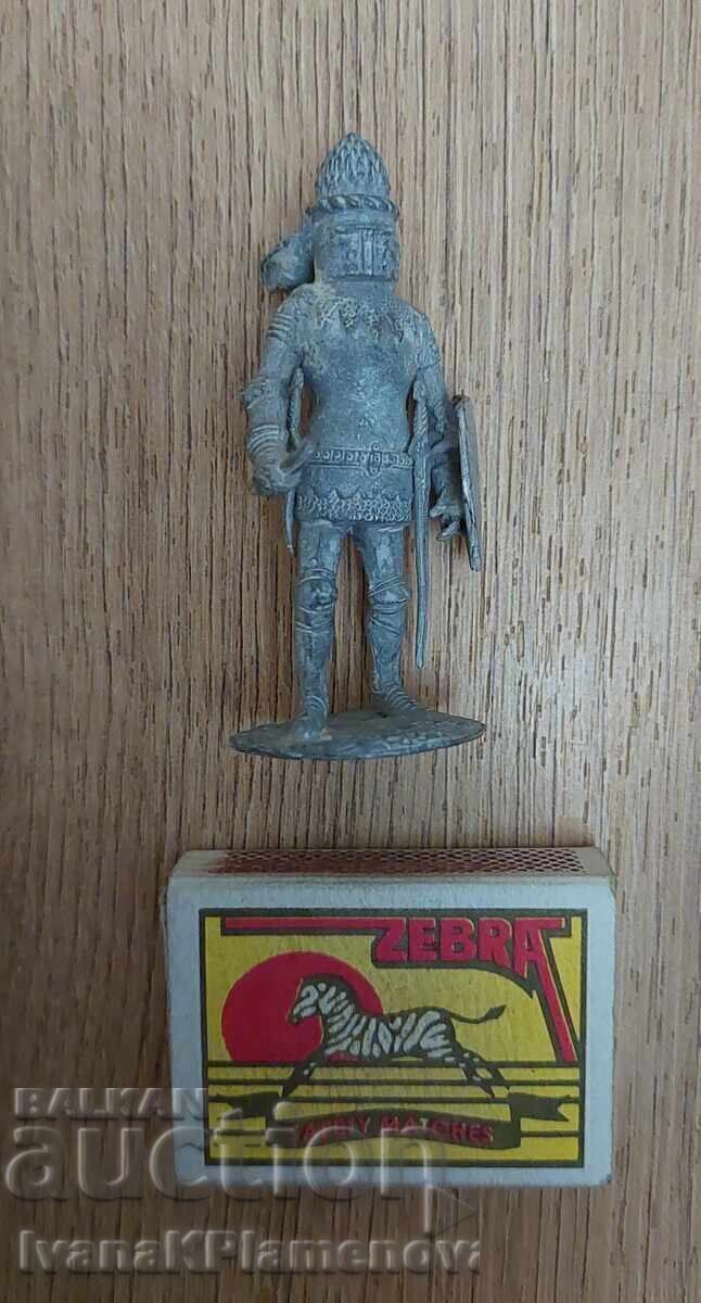O figurină de plumb pentru colecționari - 6