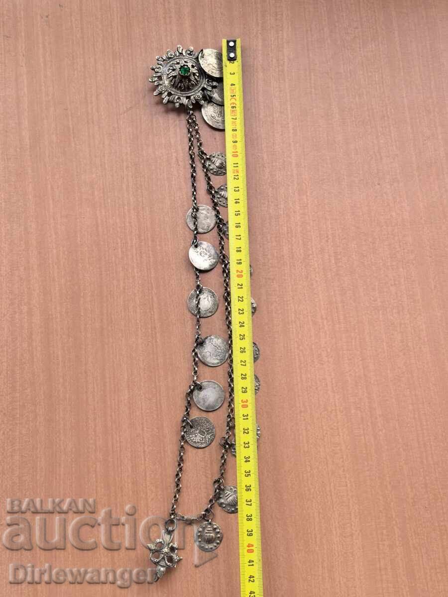 Delivery of Macedonian Button Delivery of Macedonian Button