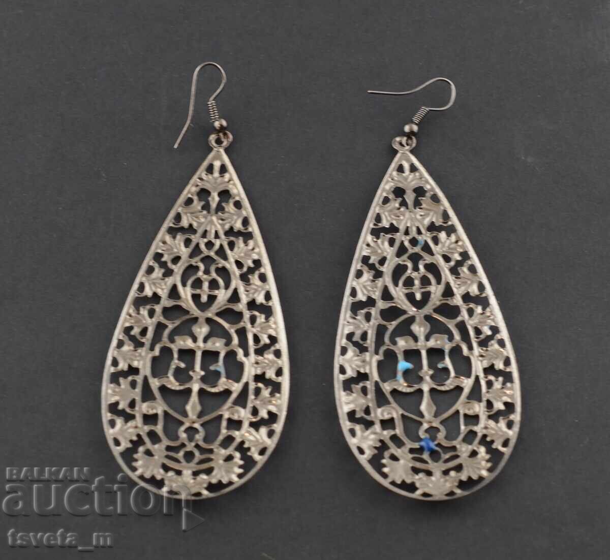 Earrings with price 4.00 BGN | € 2.05 Earrings with price 4.00 BGN | € 2.05