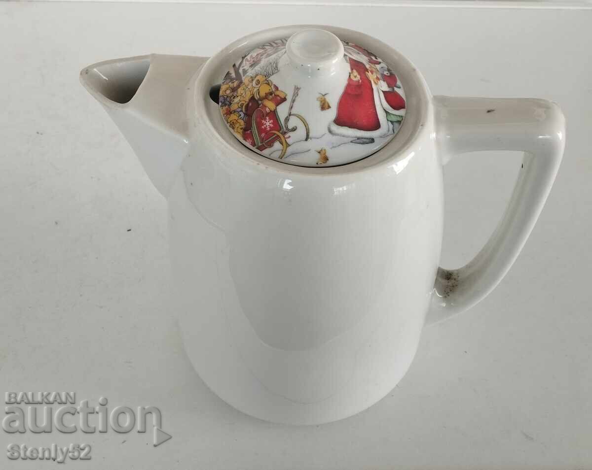 Cană veche, din porțelan foarte gros, cu marcaj