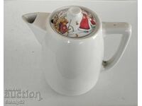 Παλιό κανάτι πολύ χοντρό πορσελάνινο με σήμανση