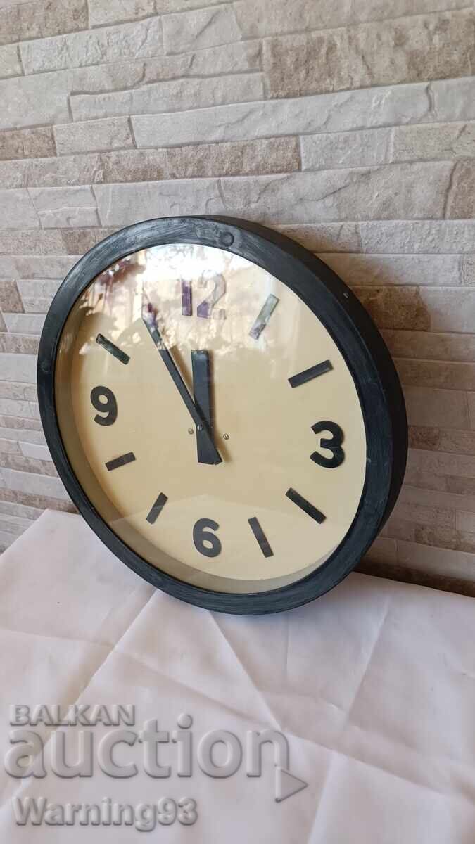 Аукцион Стар стенен часовник - Радиосинхрон -  1970" - България