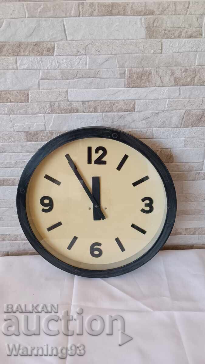 Стар стенен часовник - Радиосинхрон -  1970" - България