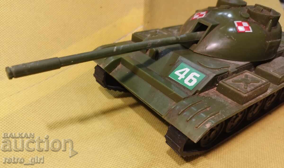 Model vechi militar cu preț 34.90 BGN | € 17.84