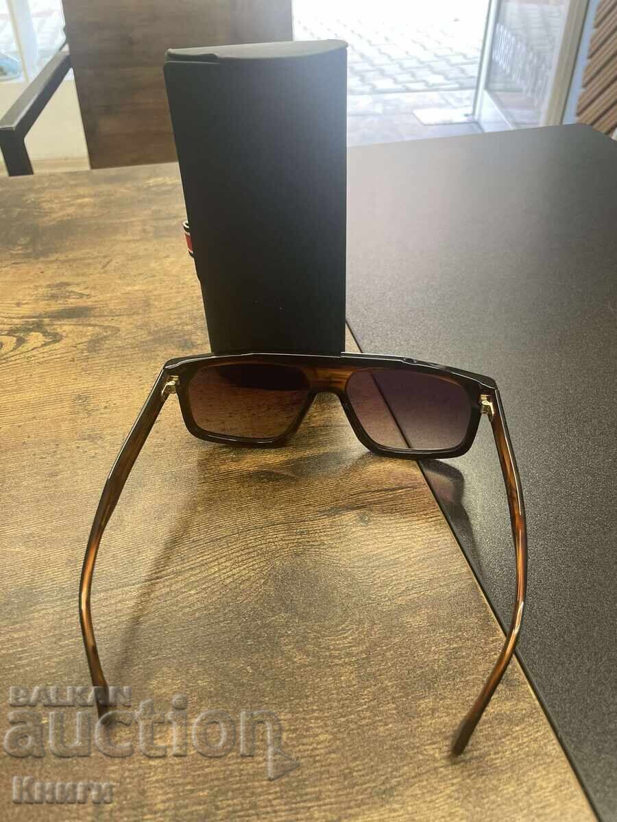 Доставка на Слънчеви очила Carrera 1061S 206301 Доставка на Слънчеви очила Carrera 1061S 206301