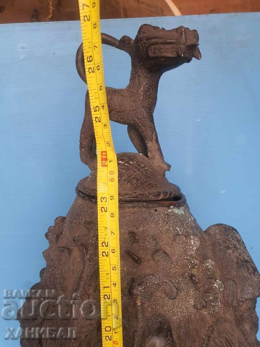 Livrarea URNĂ AFRICANĂ MARE, VECHE, UIMITOARE, DIN BRONZ, DE BENIN