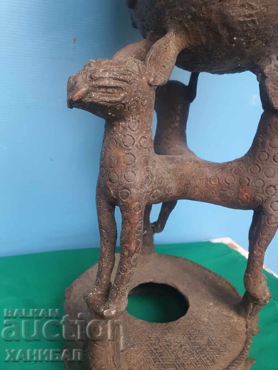 URNĂ AFRICANĂ MARE, VECHE, UIMITOARE, DIN BRONZ, DE BENIN - 6