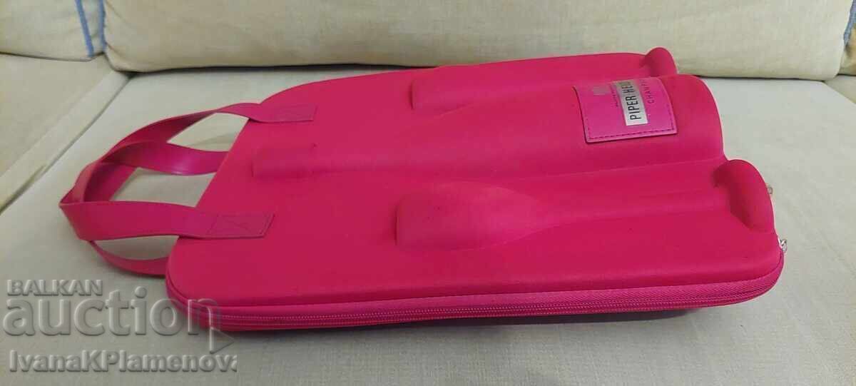 Delivery of Wine bag with original France glasses for connoisseurs Delivery of Wine bag with original France glasses for connoisseurs