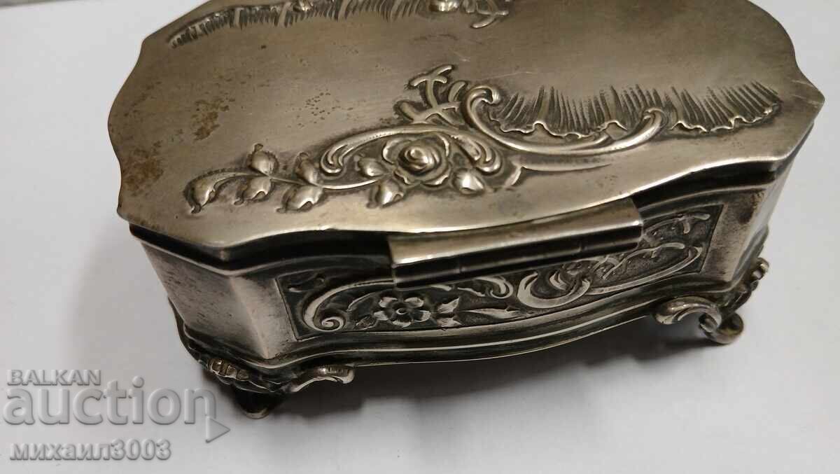 Delivery of Antique Silver Jewelry Box, 833/1000 Grade Delivery of Antique Silver Jewelry Box, 833/1000 Grade