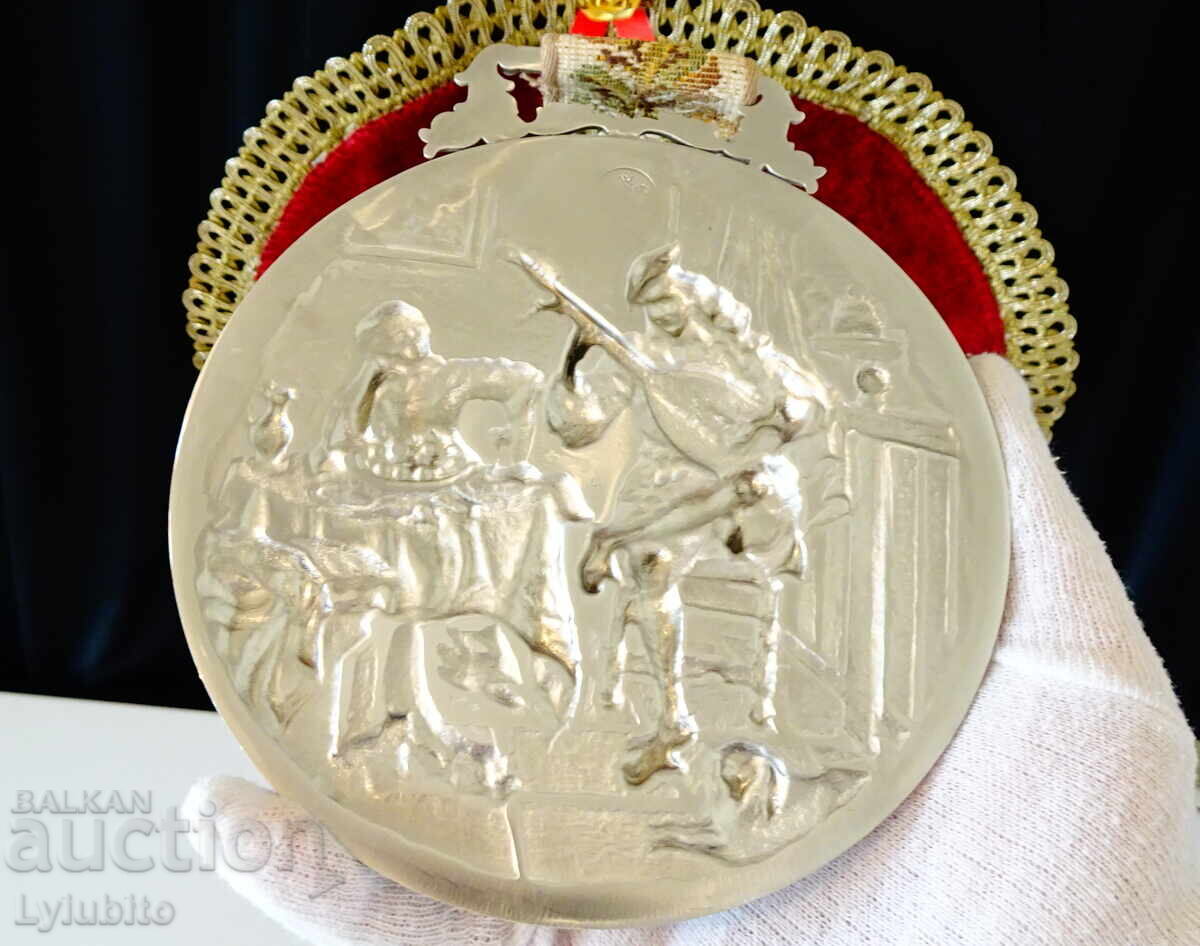 Delivery of Tin plaque of a Lutenist, WMF