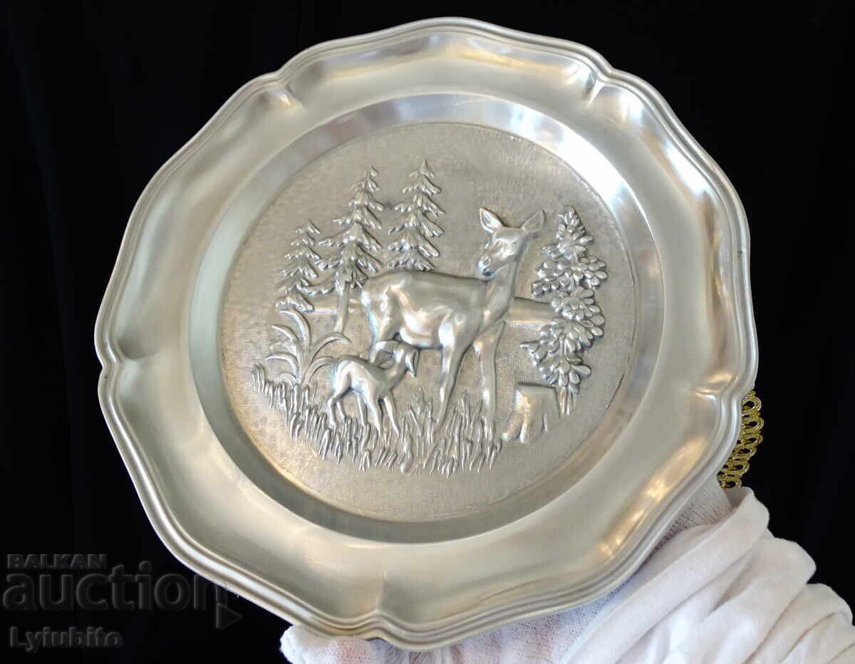 Πίνακας από κασσίτερο Ελάφι με μικρό Ελαφάκι Πίνακας από κασσίτερο Ελάφι με μικρό Ελαφάκι