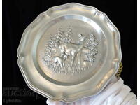 Panou din tablă de cositor Căprioară cu un cerb mic