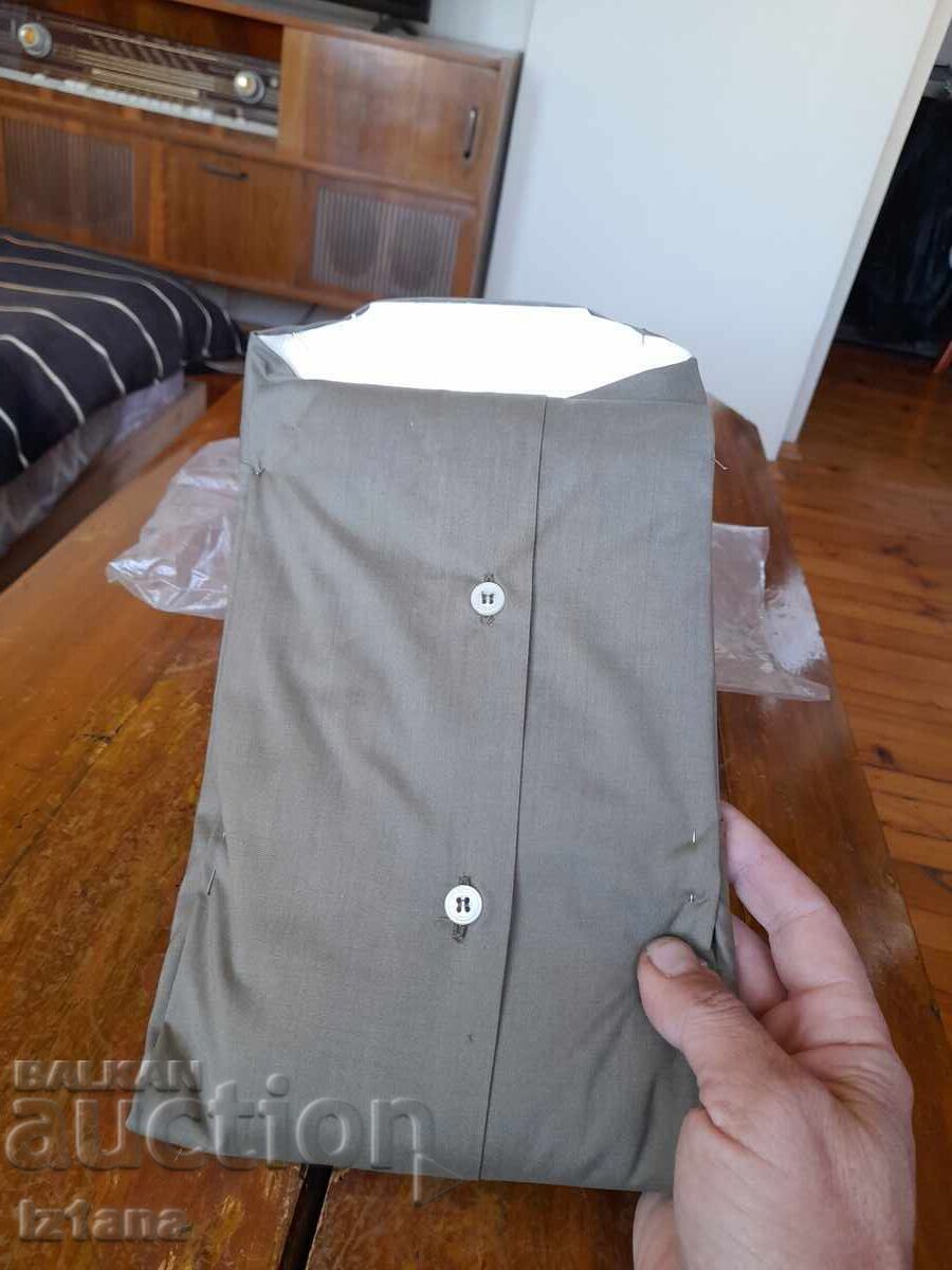Παλιό στρατιωτικό πουκάμισο - 7 Παλιό στρατιωτικό πουκάμισο - 7