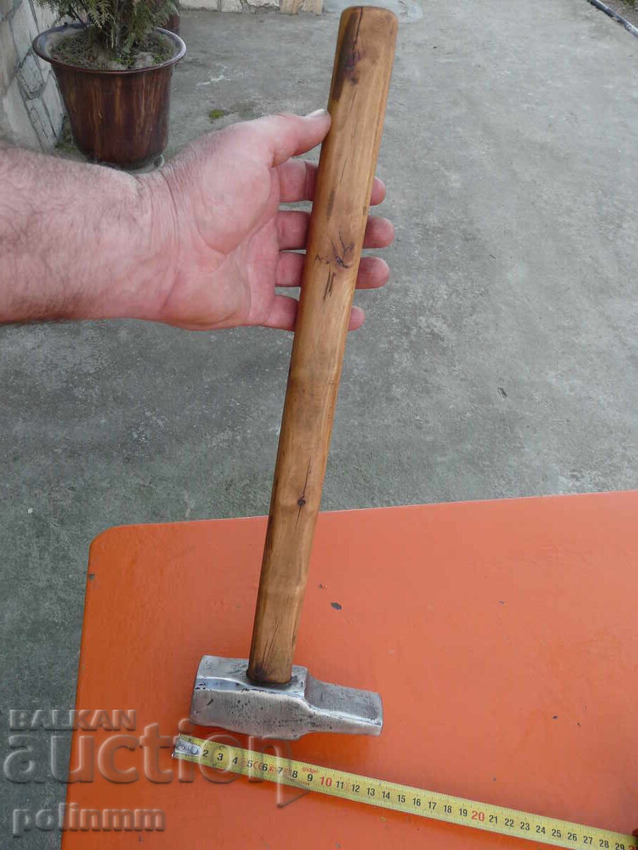 Delivery of Old Craftsman's Hammer - 310 Delivery of Old Craftsman's Hammer - 310