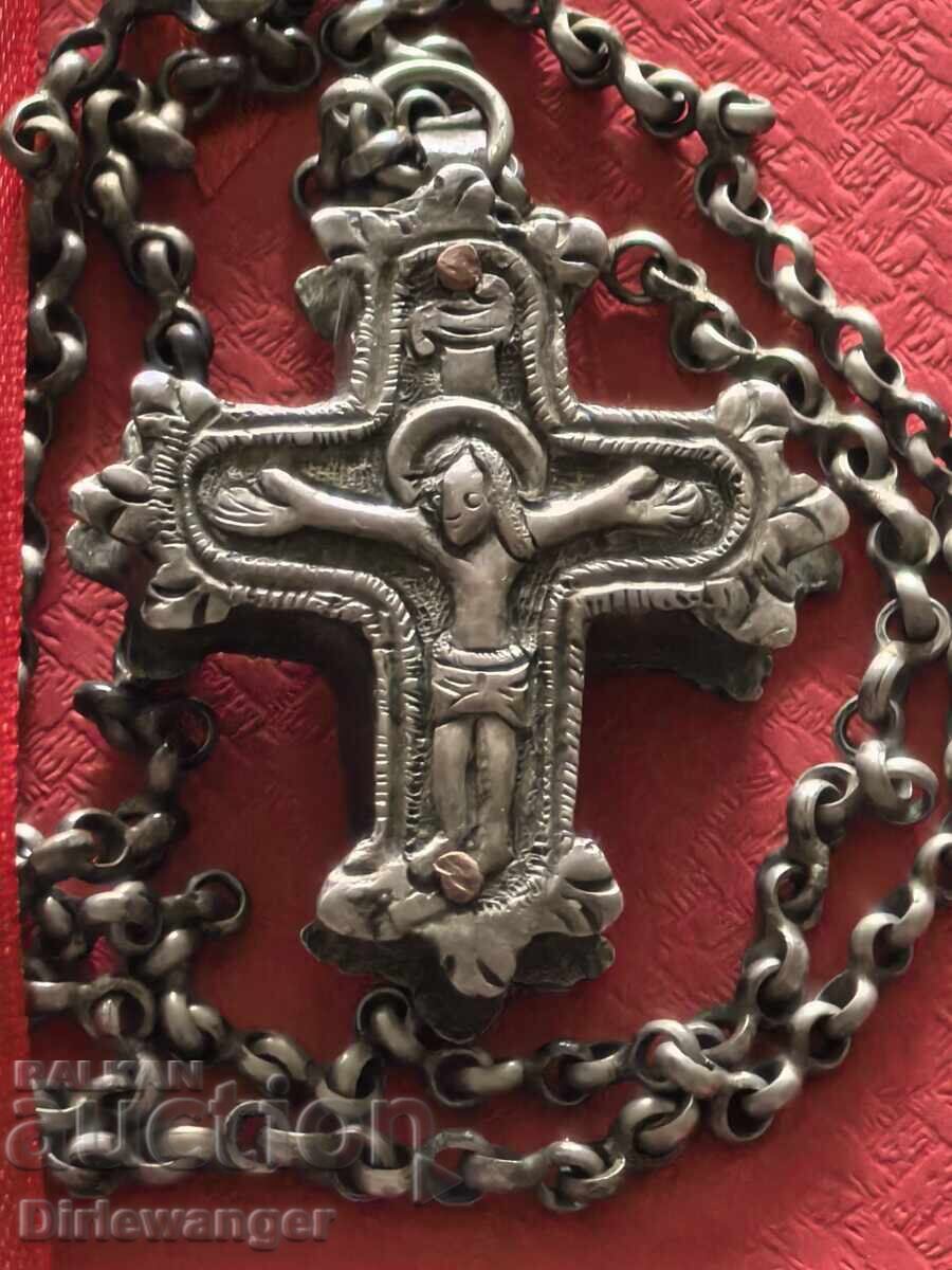 Auction  RENAISSANCE SILVER CROSS