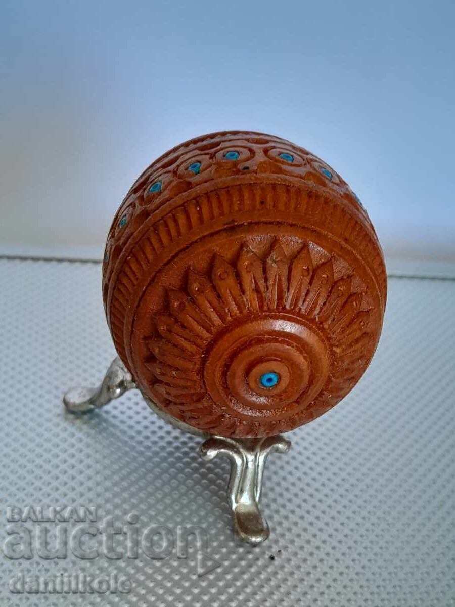 Delivery of *$*Y*$* VINTAGE WOODEN EGG HANDMADE FABERGE TYPE*$*Y*$* Delivery of *$*Y*$* VINTAGE WOODEN EGG HANDMADE FABERGE TYPE*$*Y*$*